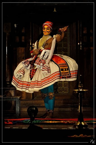 49171 Khatakali Inde 01-2014 (Zz) (Copier).jpg